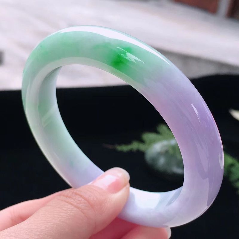 Bracelets - Natural, com textura gelada, cor verde