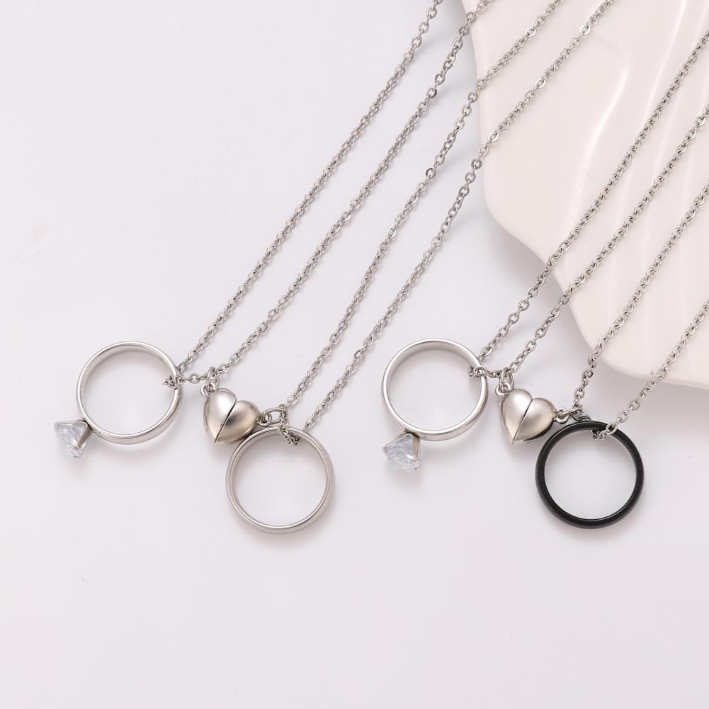 Magnetic Couple Matching Necklaces - Conjunto de Colares Magnéticos de Amor
