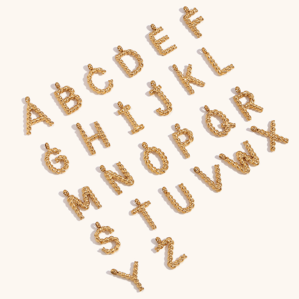 Initial Letter Necklace 18K Gold - Colar personalizado com letras 3d, letra