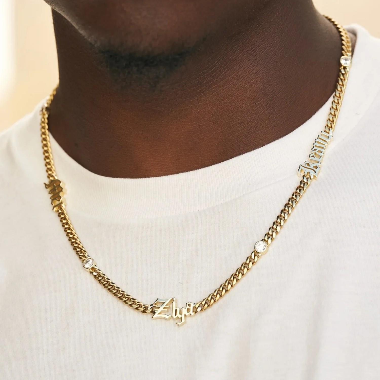 Colar Personalizado com Nome e - Cuban Link Chain 12Mm avaliação e preço