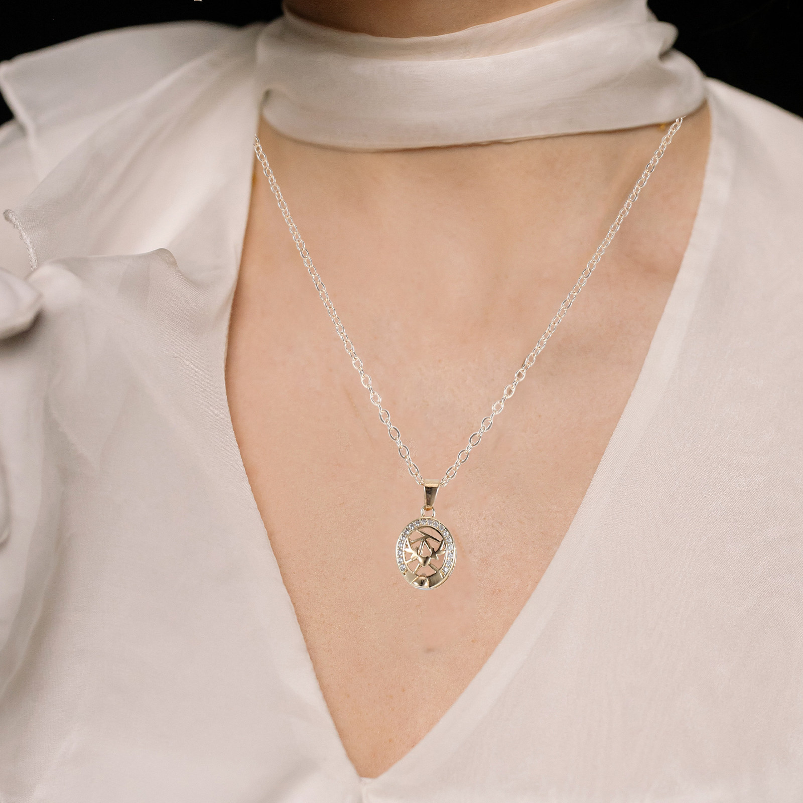 Conjunto de colares com pingen - Magnetic Couple Matching Necklaces avaliação e preço