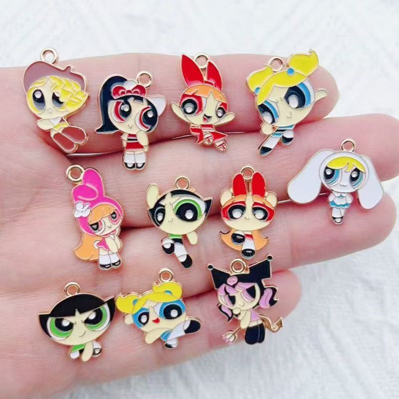 10 peças de pingente de menina - Earrings avaliação e preço
