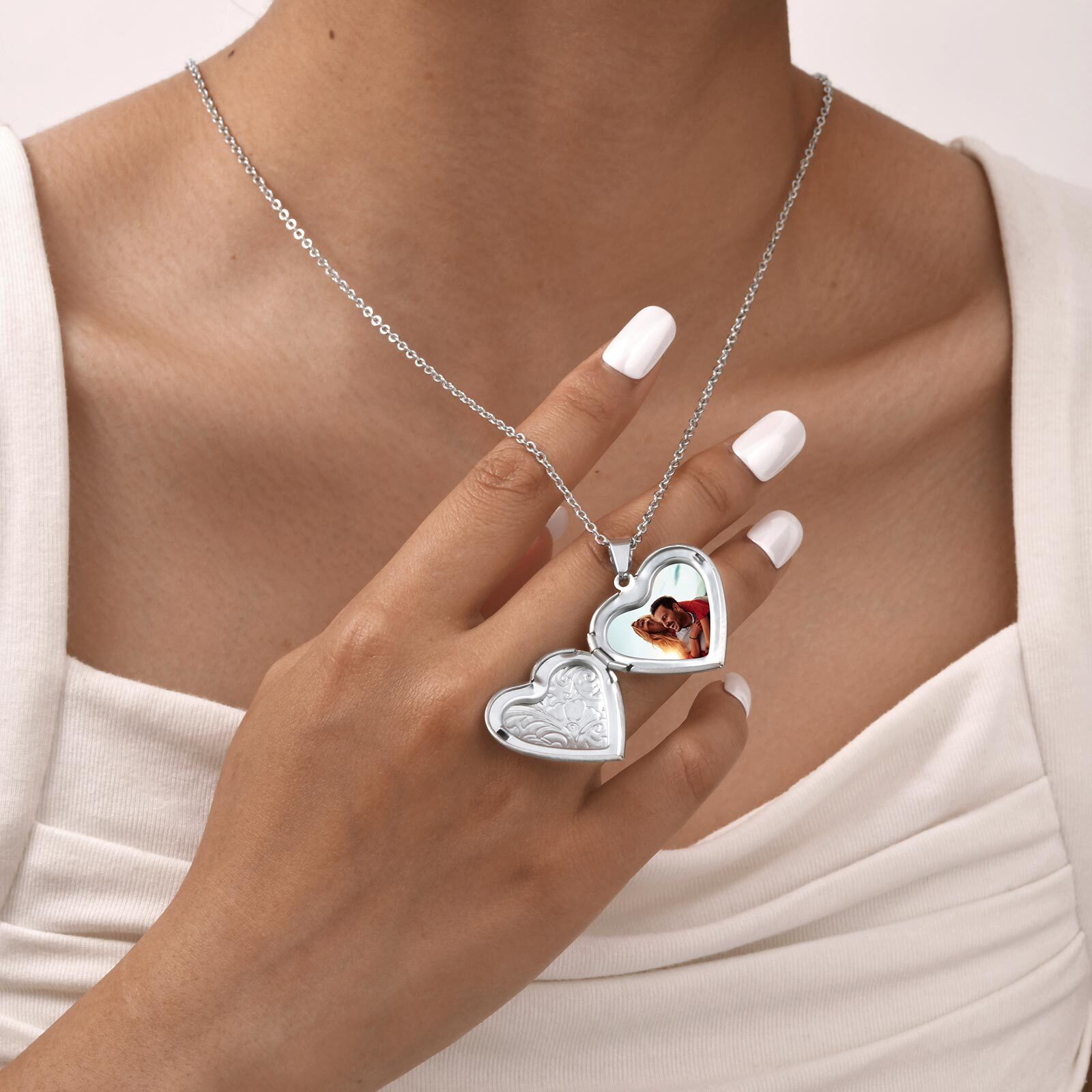 Vnox delicado coração fotos pi - Heart Locket Necklace Photo avaliação e preço