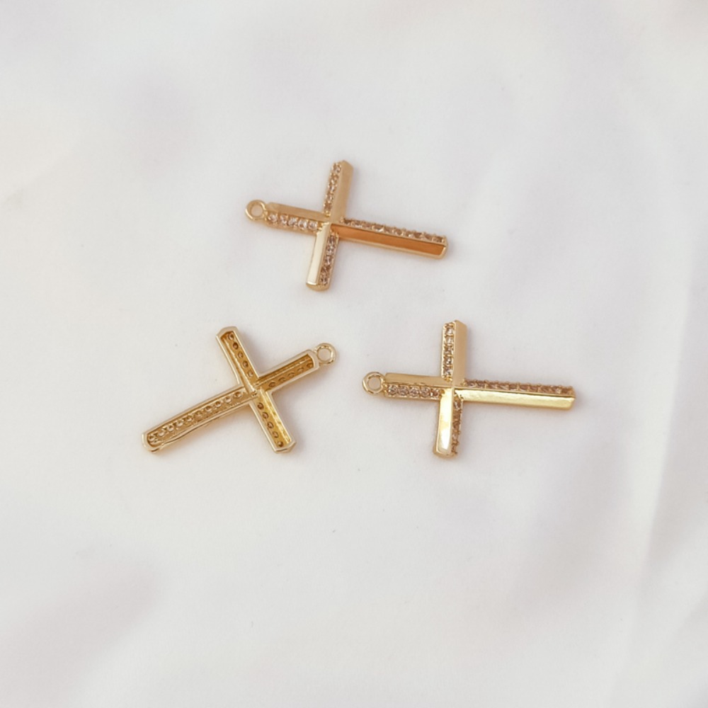 Pulseira com pingente de cruz  - Cross Pendant Necklace Gold avaliação e preço