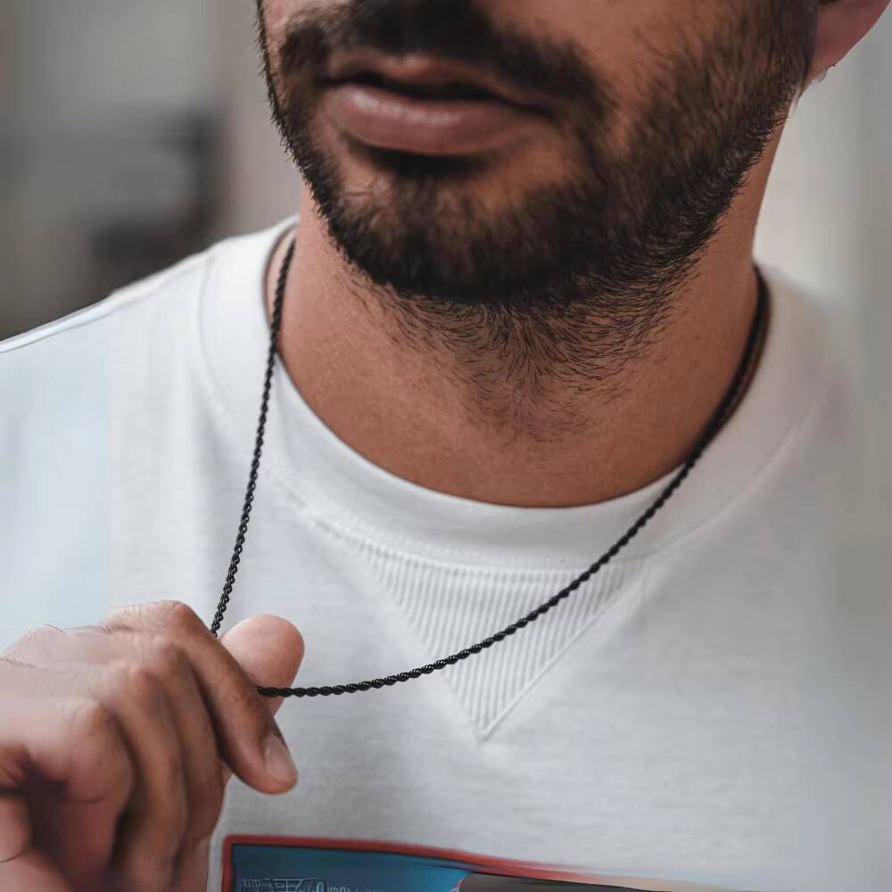 Colar longo de cordas para hom - Cuban Link Chain 12Mm avaliação e preço
